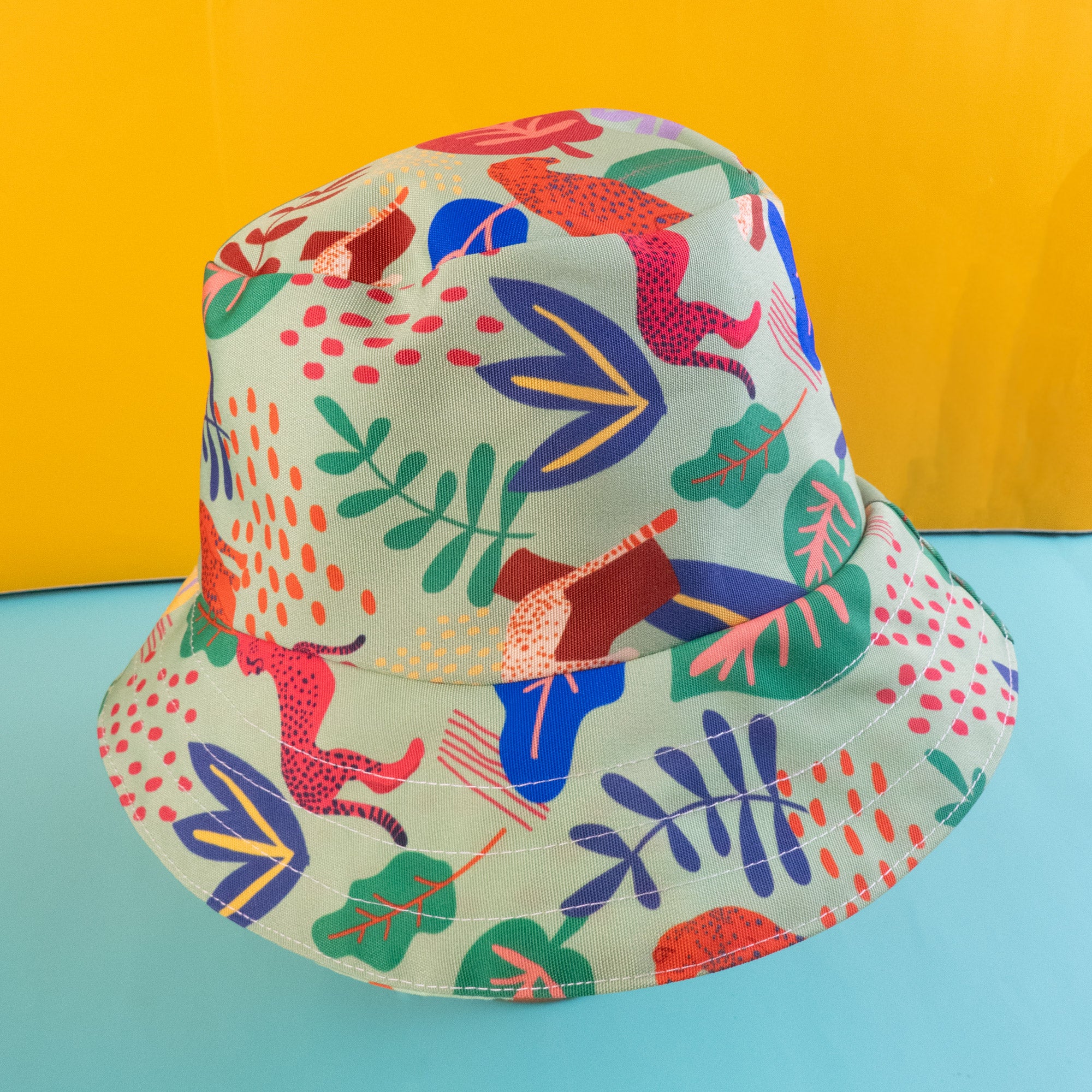 Bucket Hat 2-in-1 Water Repellent Cheetahs